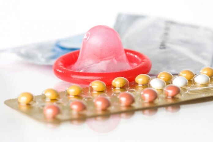 Prezervativele și pilulele contraceptive previn sarcina nedorită